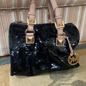 Small black Micheal Kors hand bag